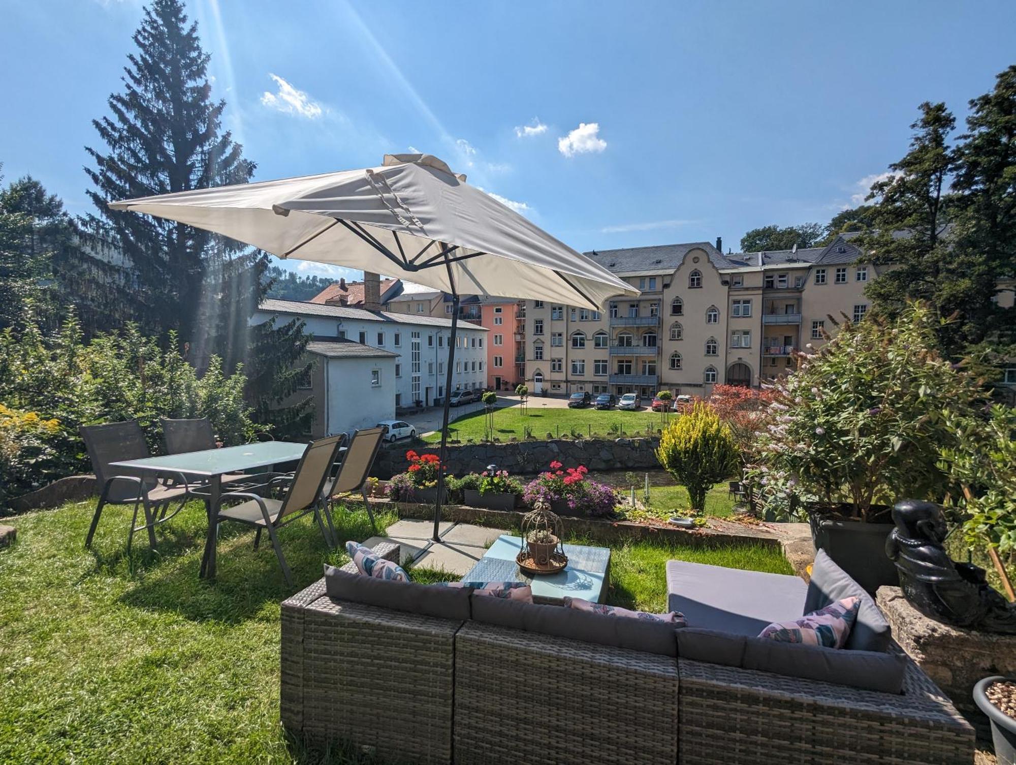 F2 - Urlaubsmagie Sauna, Whirlpool, Pool & Garten Зебніц Екстер'єр фото