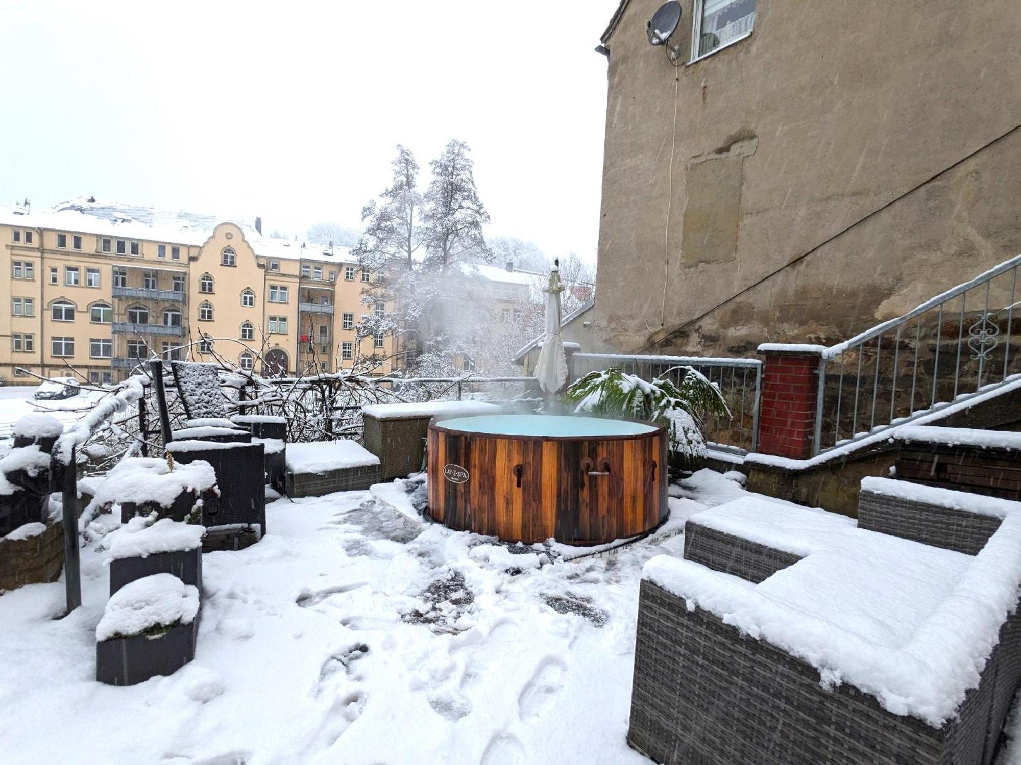 F2 - Urlaubsmagie Sauna, Whirlpool, Pool & Garten Зебніц Екстер'єр фото